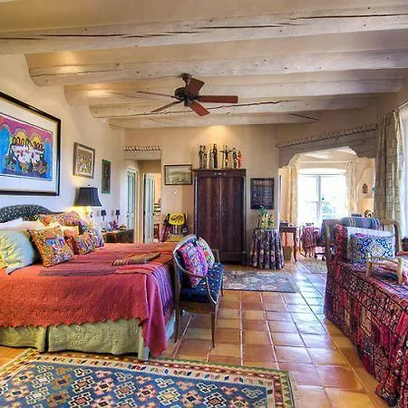 House Of Folk Art Holiday home *